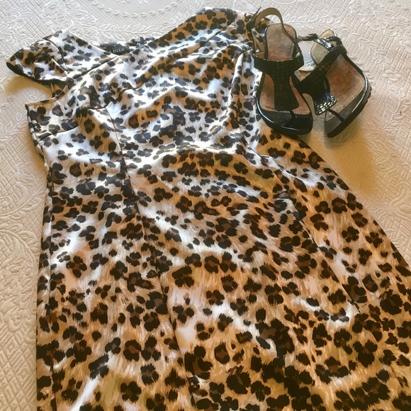 A. Byer Dresses & Skirts - A. Byer Leopard Print Sheath Dress